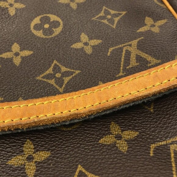 Auth LOUIS VUITTON Danube Brown Monogram Shoulder Bag - Picture 5 of 14